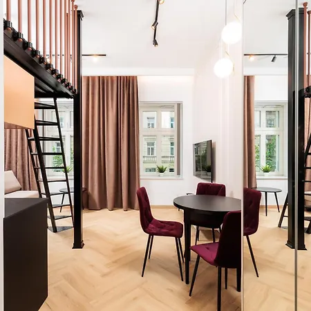Of The Kings - Riverside K22 M13&28 Apartment Krakow