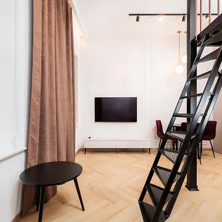 Of The Kings - Riverside K22 M13&28 Krakau