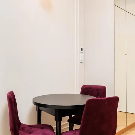 Apartment Of The Kings - Riverside K22 M13&28 Krakow