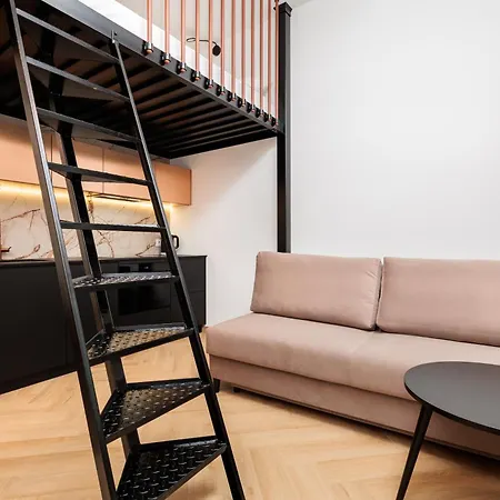 Of The Kings - Riverside K22 M13&28 Apartment Krakow
